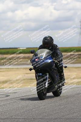 media/Apr-26-2024-TrackDaz (Fri) [[c4b677d280]]/B Group/120pm (Wheelie Bump)/